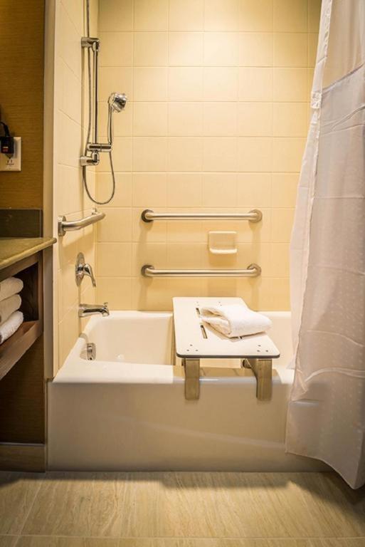 Holiday Inn Express & Suites Salt Lake City South-Murray By Ihg Exterior photo
